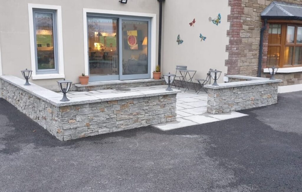 browne_bros_patio