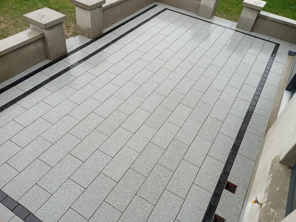 edging_dark_limestone