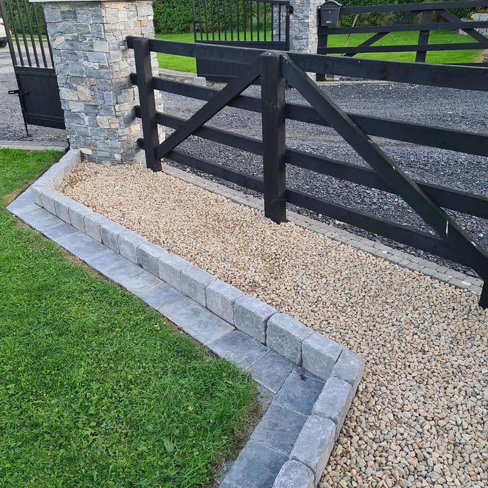 natural_stone_garden_edging