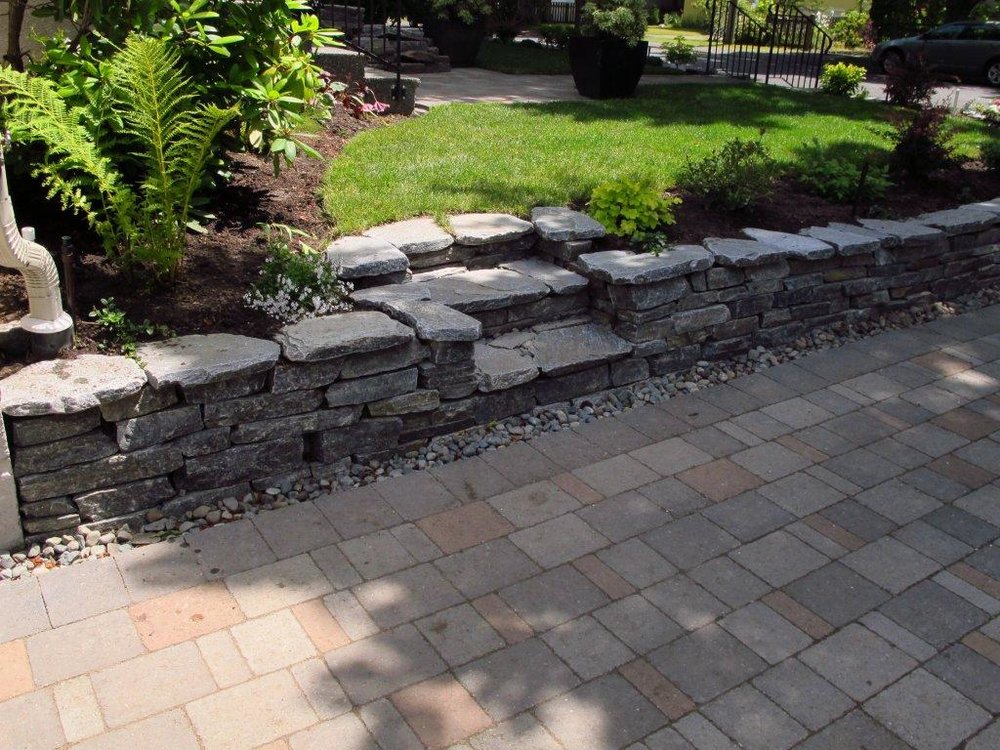 natural_stone_garden_steps