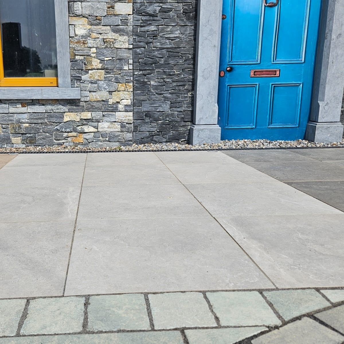 Grey Porcelain - Image 2