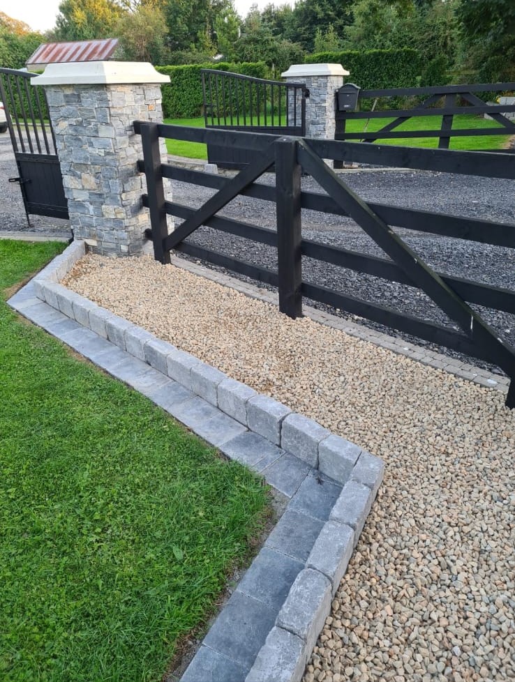 Flat Top Curved Concrete Pier Caps - Image 2