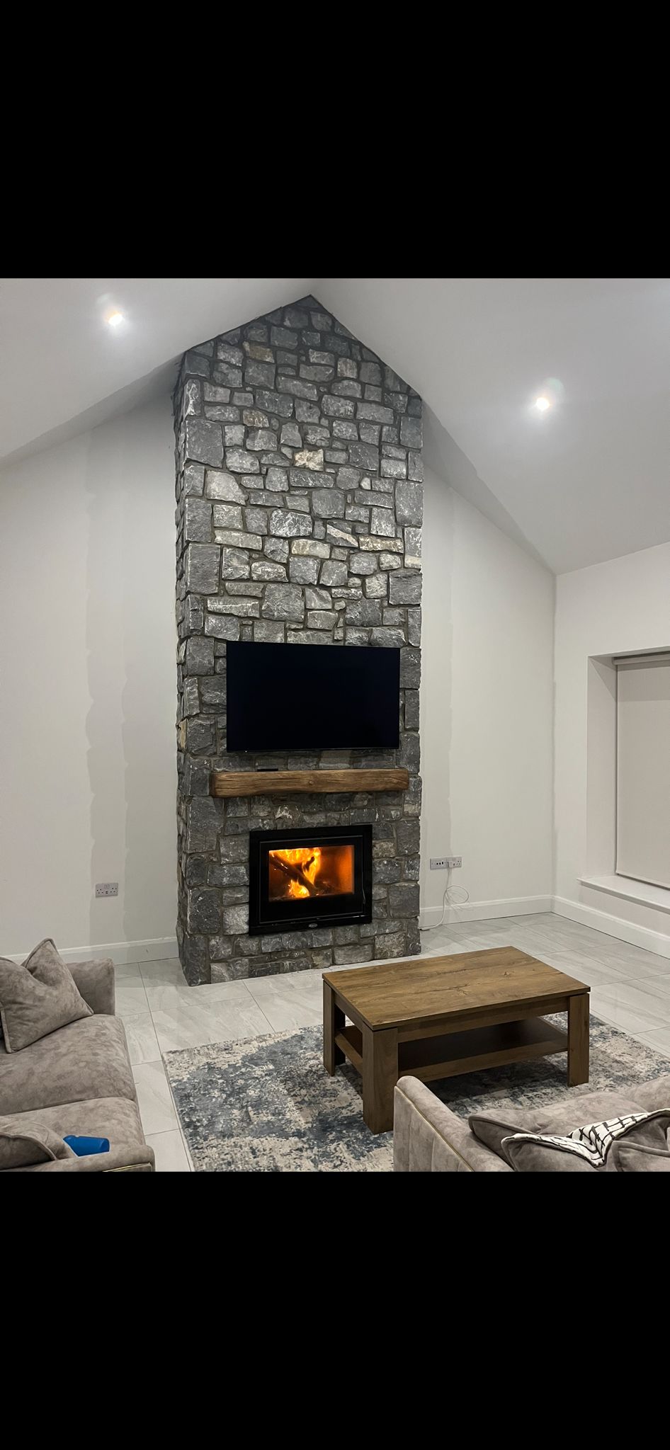 White Limestone Cladding - Image 2